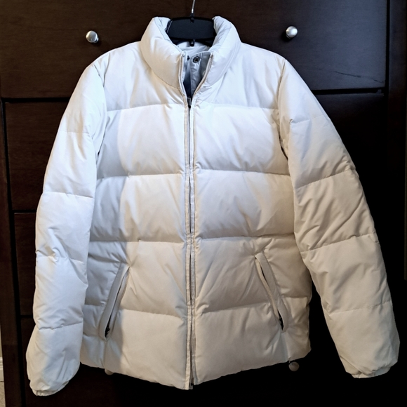 Old Navy Down Filled Winter Jacket - Picture 5 of 9